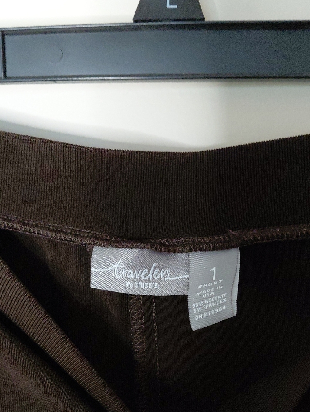 Travelers By Chico's Sz 1 Short - Picture 3 of 5